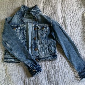 American Eagle Cropped Denim Jacket